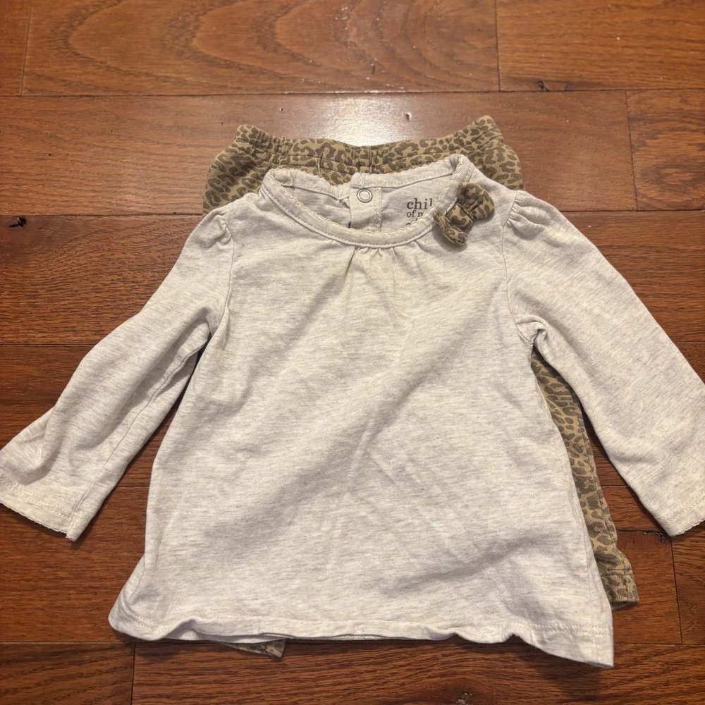 Child of Mine Carter's Baby Girls 3-6 Months Leopard Print Outfit Top Pants Set‎